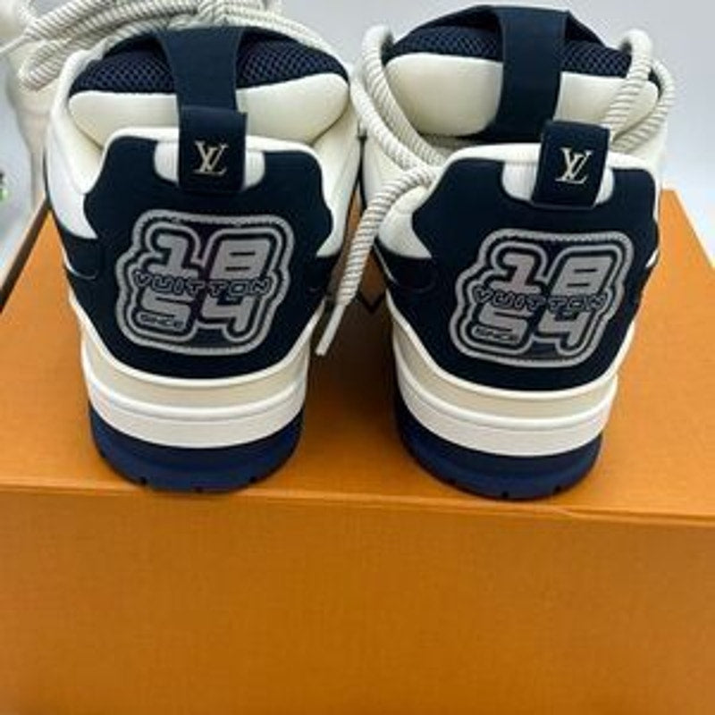 Men’s Louis Vuitton blue skate trainer sneakers size 11 fits 13 US made in Italy