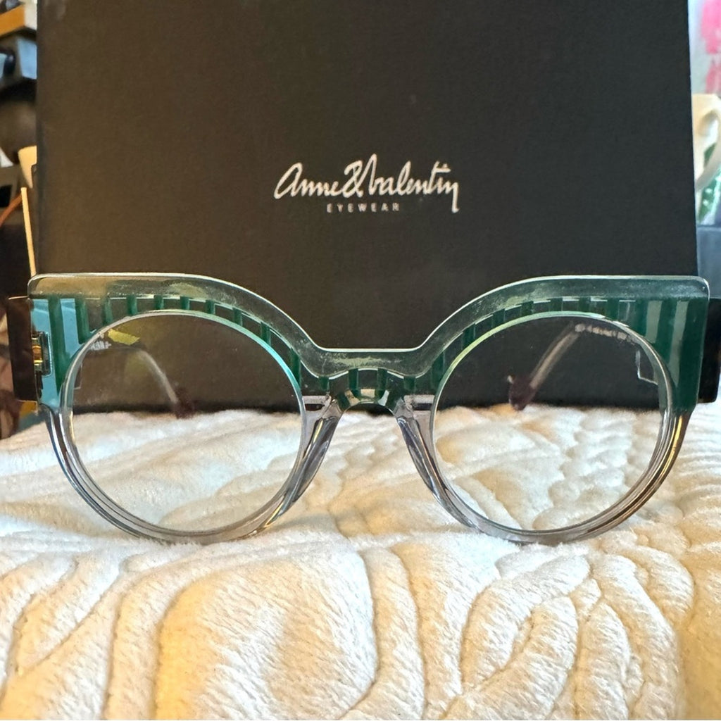 Anne & Valentin Green / Black and clear striped uniques handmade frames EYE ART
