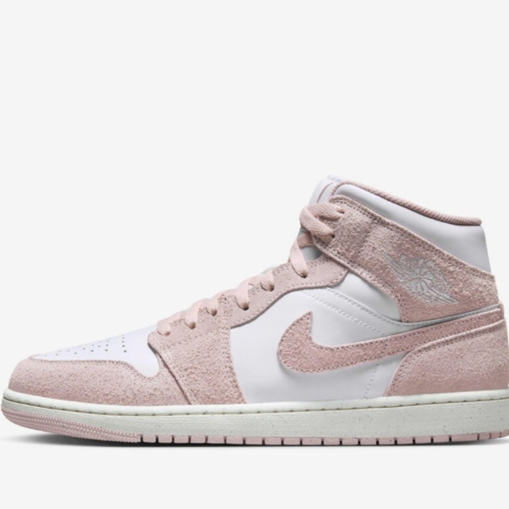 DS AIR JORDAN 1 MID SE "LEGEND PINK" SNEAKERS MENS SZ 10
Style Code: FN5215-161