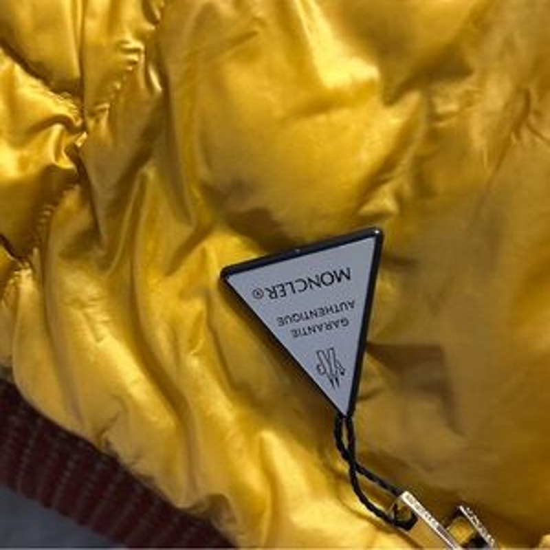 Moncler men's down Quilted Vest cinched waist, and drawstring Tie size 1