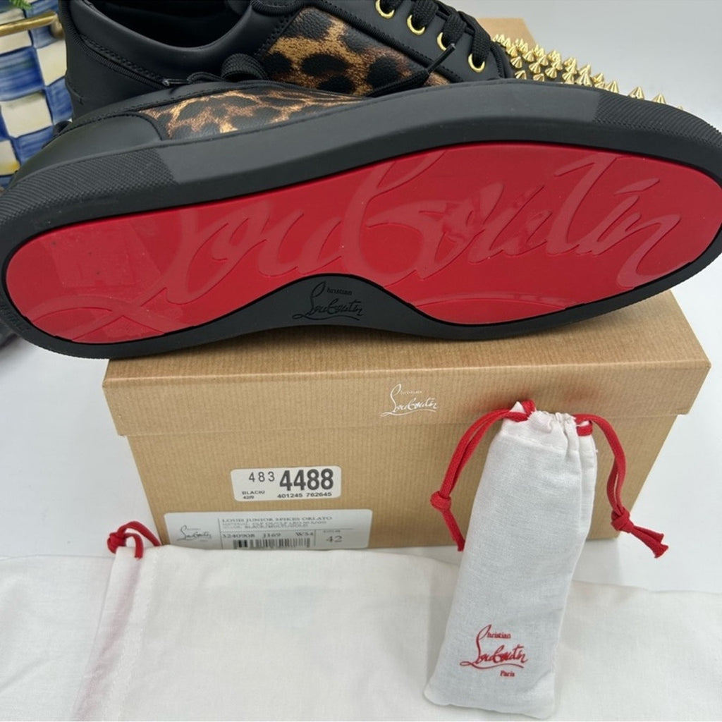 Men's Christian Louboutin, Louis Jr, spikes
Orlato flat sneakers size 42 Italy