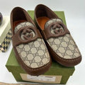 Men's Gucci interlocking G Supreme driver loafers size 9, made in Italy