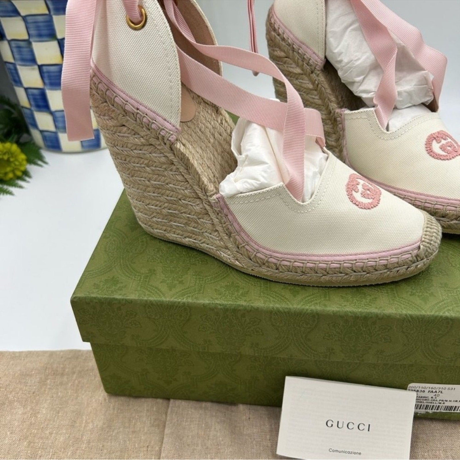 Women's Gucci canvas GG wedge espadrilles size 40 made in Italy