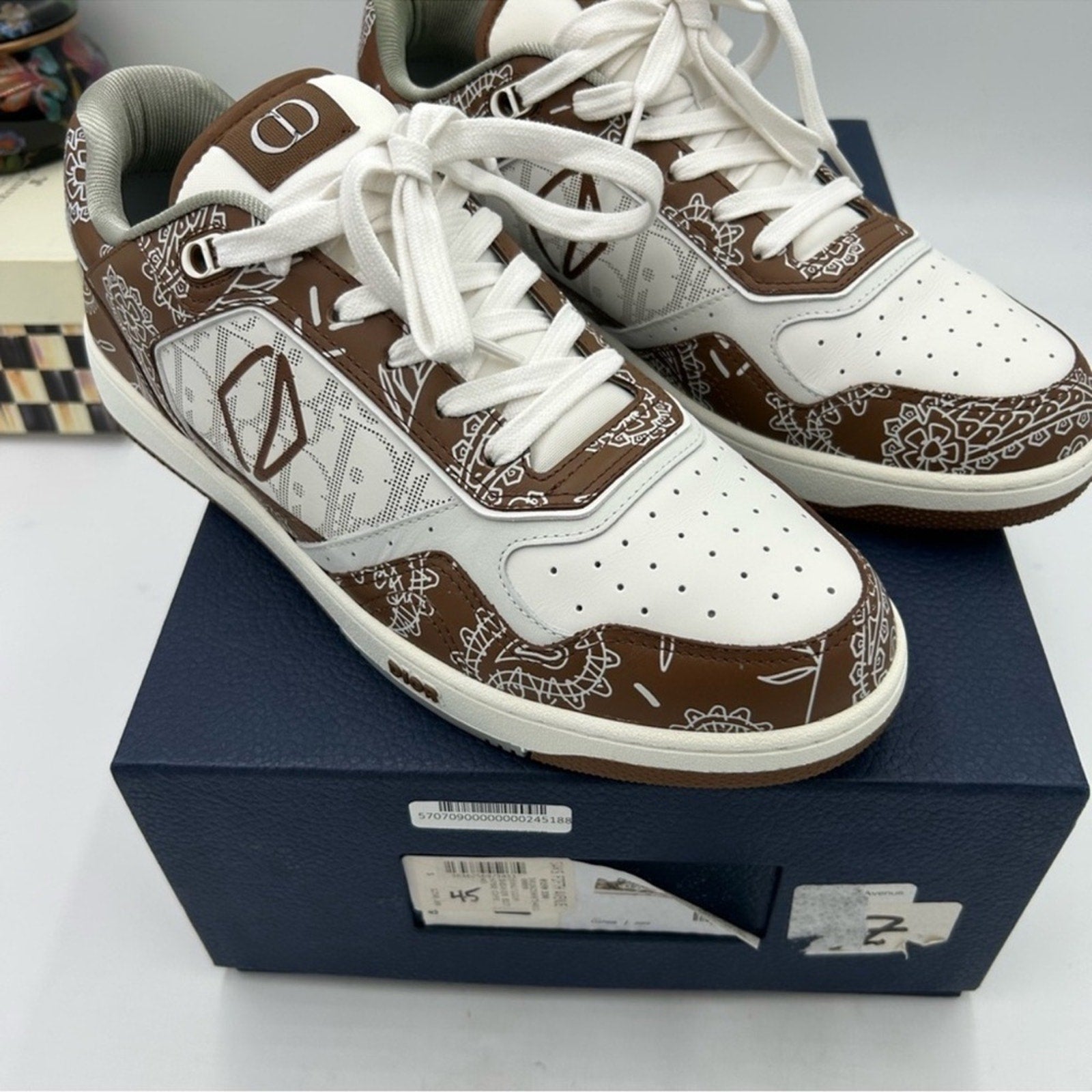 Men's Dior B 27 low Paisley sneakers Rare 
Size 45 
Made in Italy