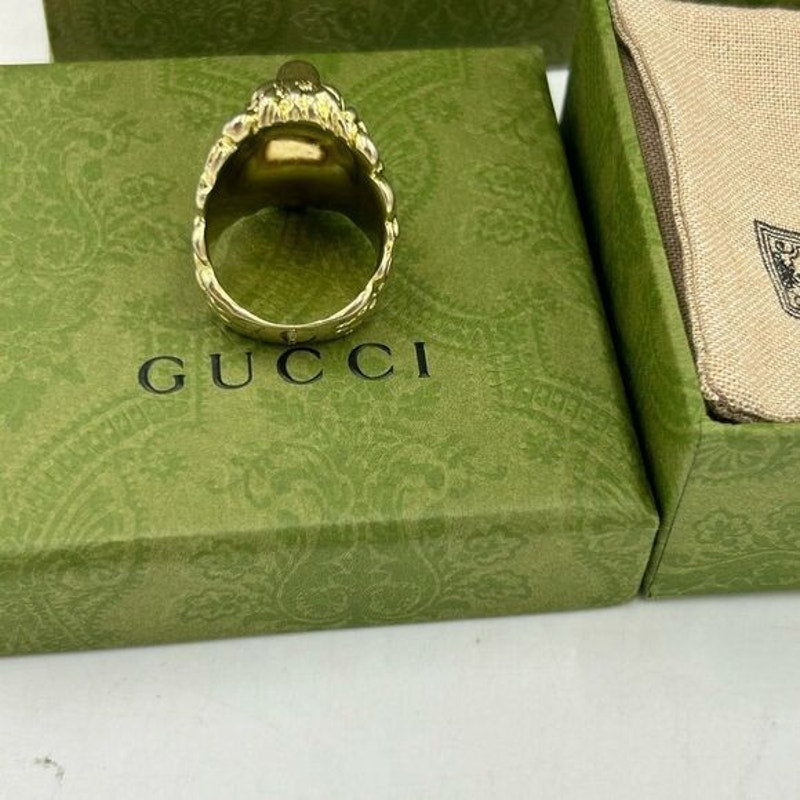 Men’s Gucci, Lionhead crystal motif ring size 10 made in Italy