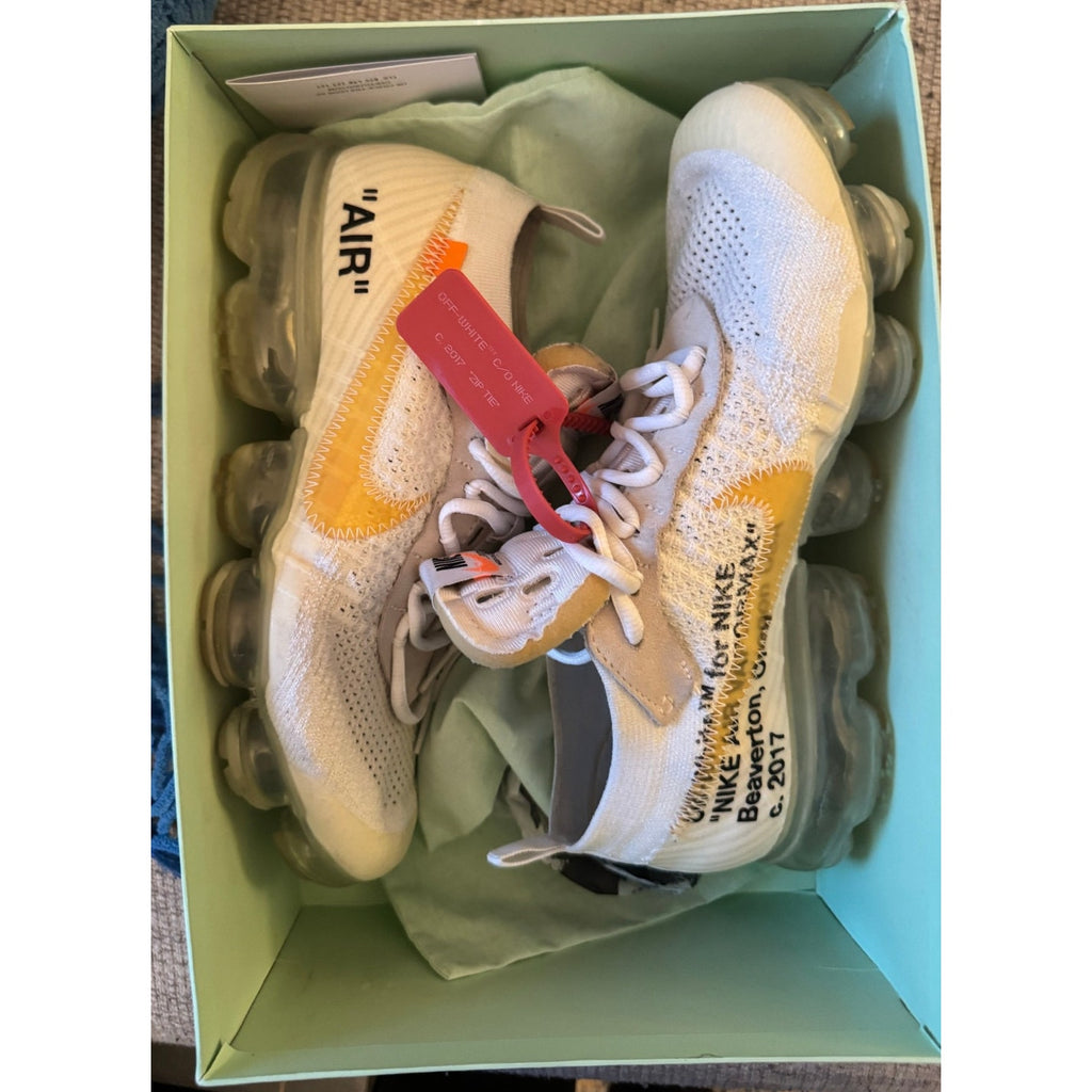 Men’s Nike x Off-White Air VaporMax Flyknit “White” AA3831-100 Size 8.5