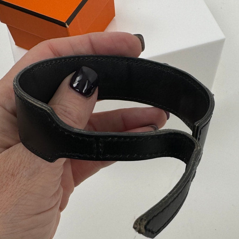 Hermes Rare Black Logo Artemis Leather With Silver Closure Bracelet