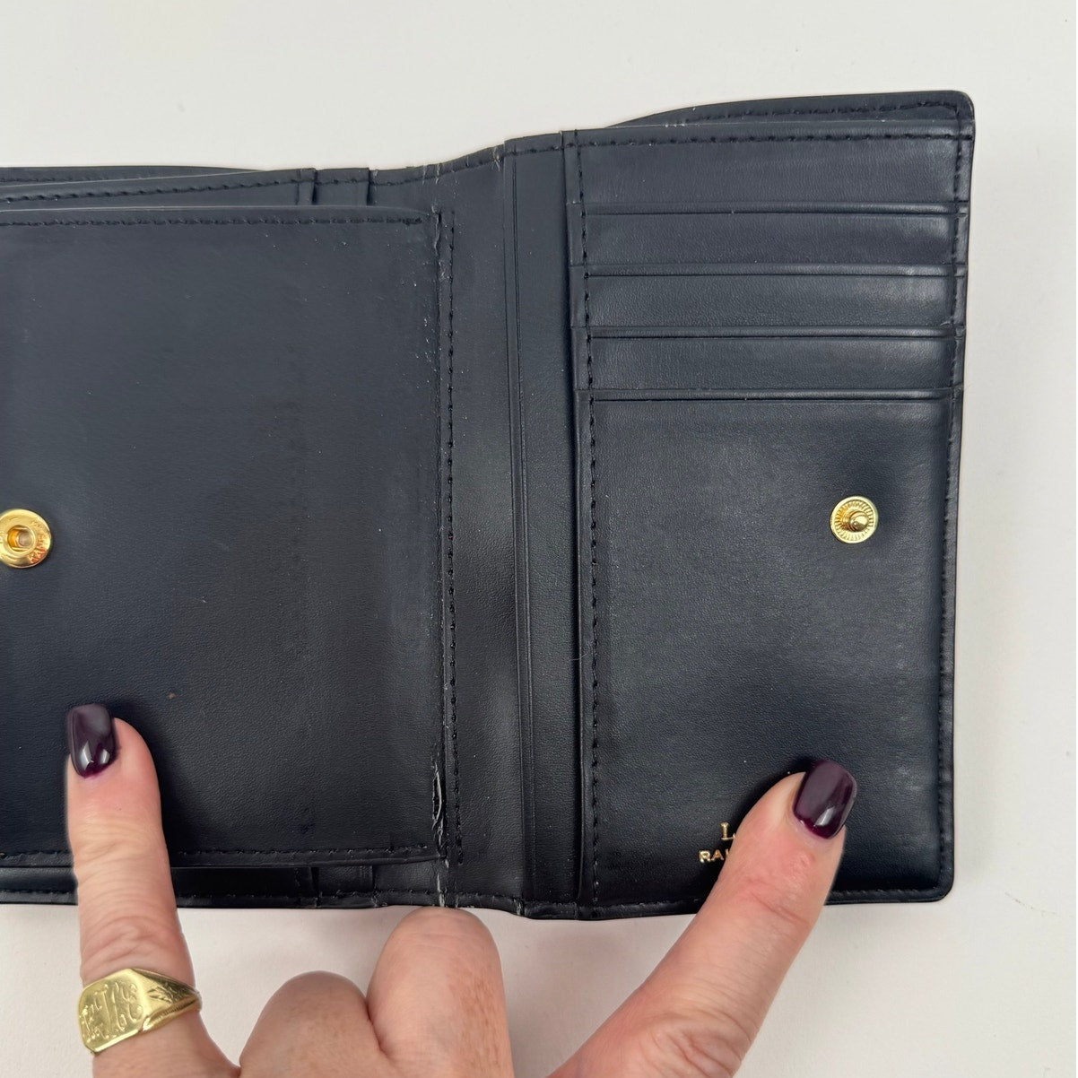 Lauren Ralph Lauren Unisex Black Crest Short Wallet