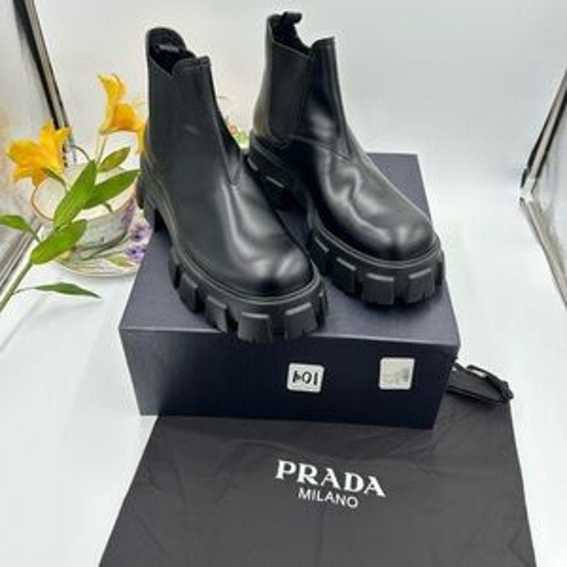 Men's Prada MONOLITH leather Chelsea boots size 11 made in Italy