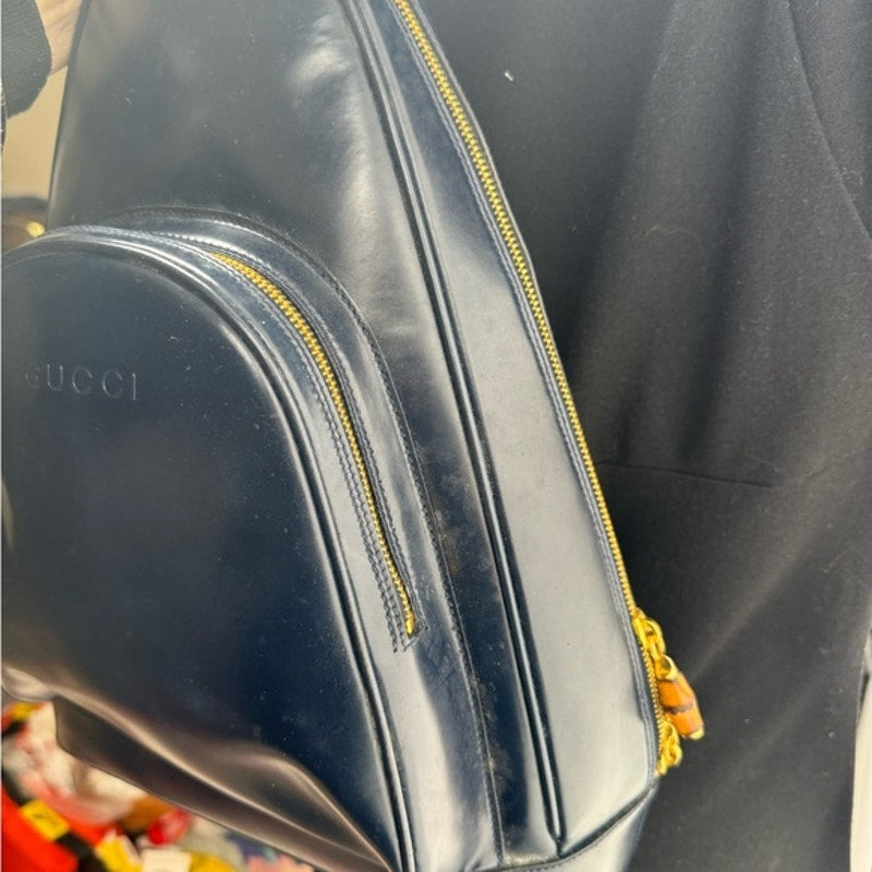 Gucci RARE deep blue sling back w/Tom Ford lines and Bamboo pulls so beautiful