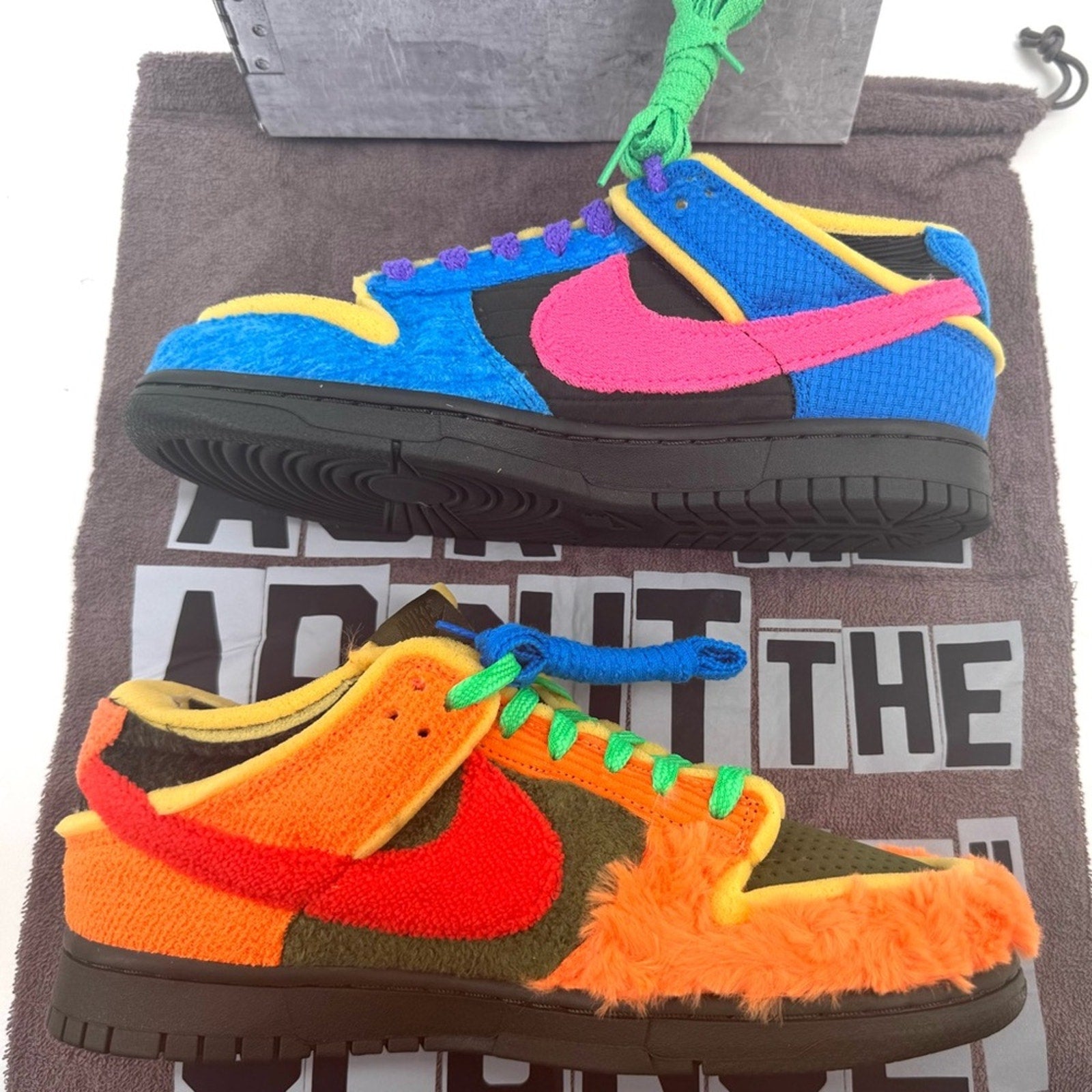 MENS NIKE  CPFM SWAMP SPONGE DUNK
PHOTO BLUE/DIGITAL PINK, M 8.5 -W 10
DS-OG ALL