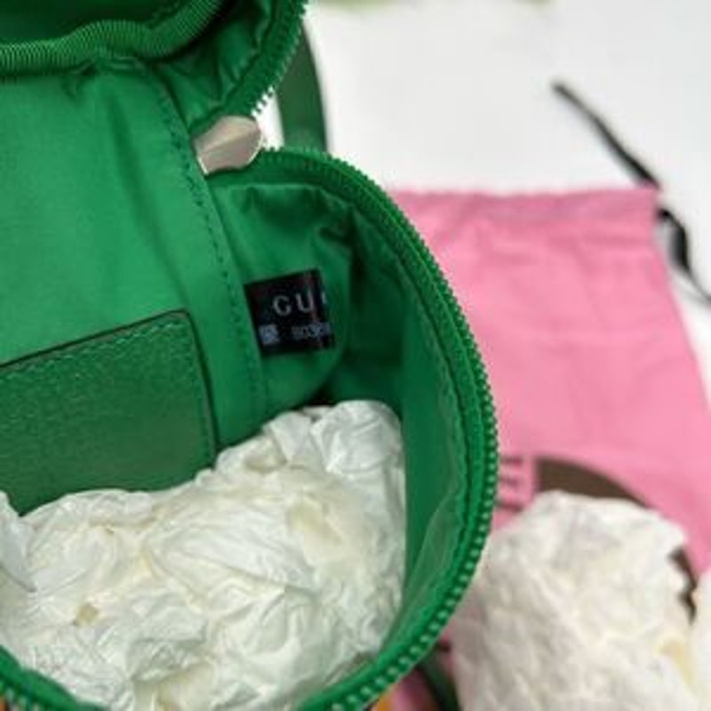 Gucci X North face shoulder bag made in Italy