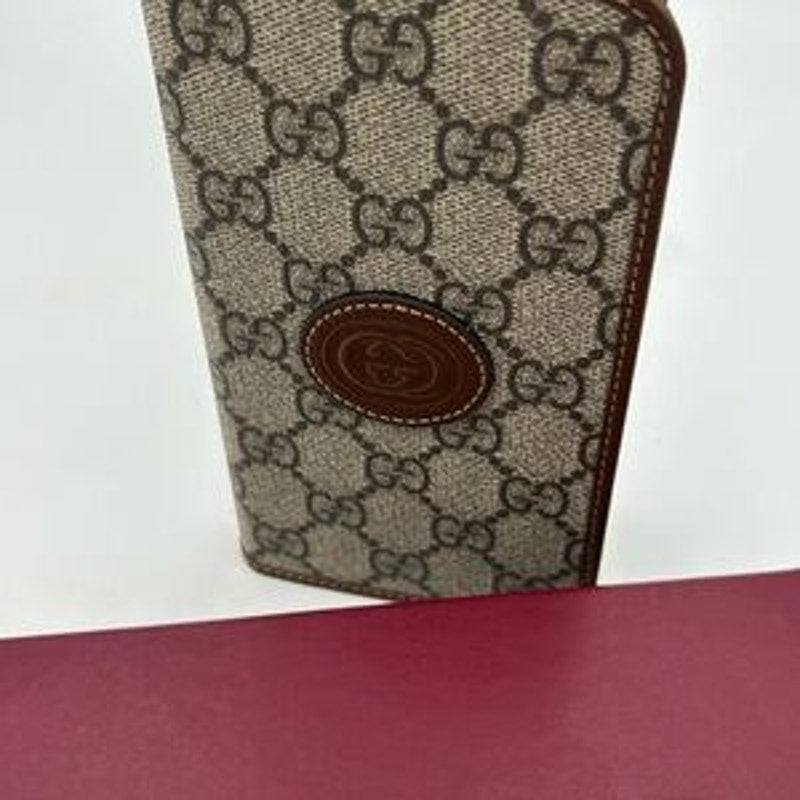 Gucci bifold folio wallet/iPhone 15 case made in Italy