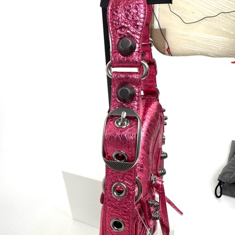 Balenciaga Metallic Agneau Arena Le Cagole Sling Bag XS in Pink. NWT’s & Dusty