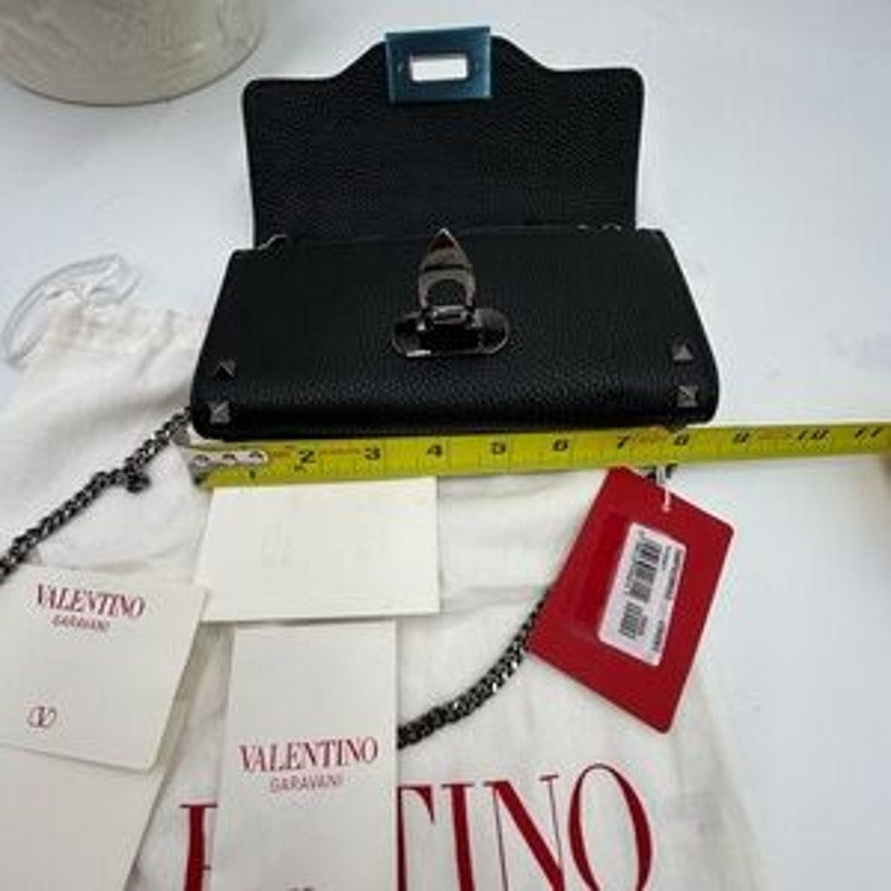 Women's Valentino Garavani rock stud, wallet on a chain made in Italy