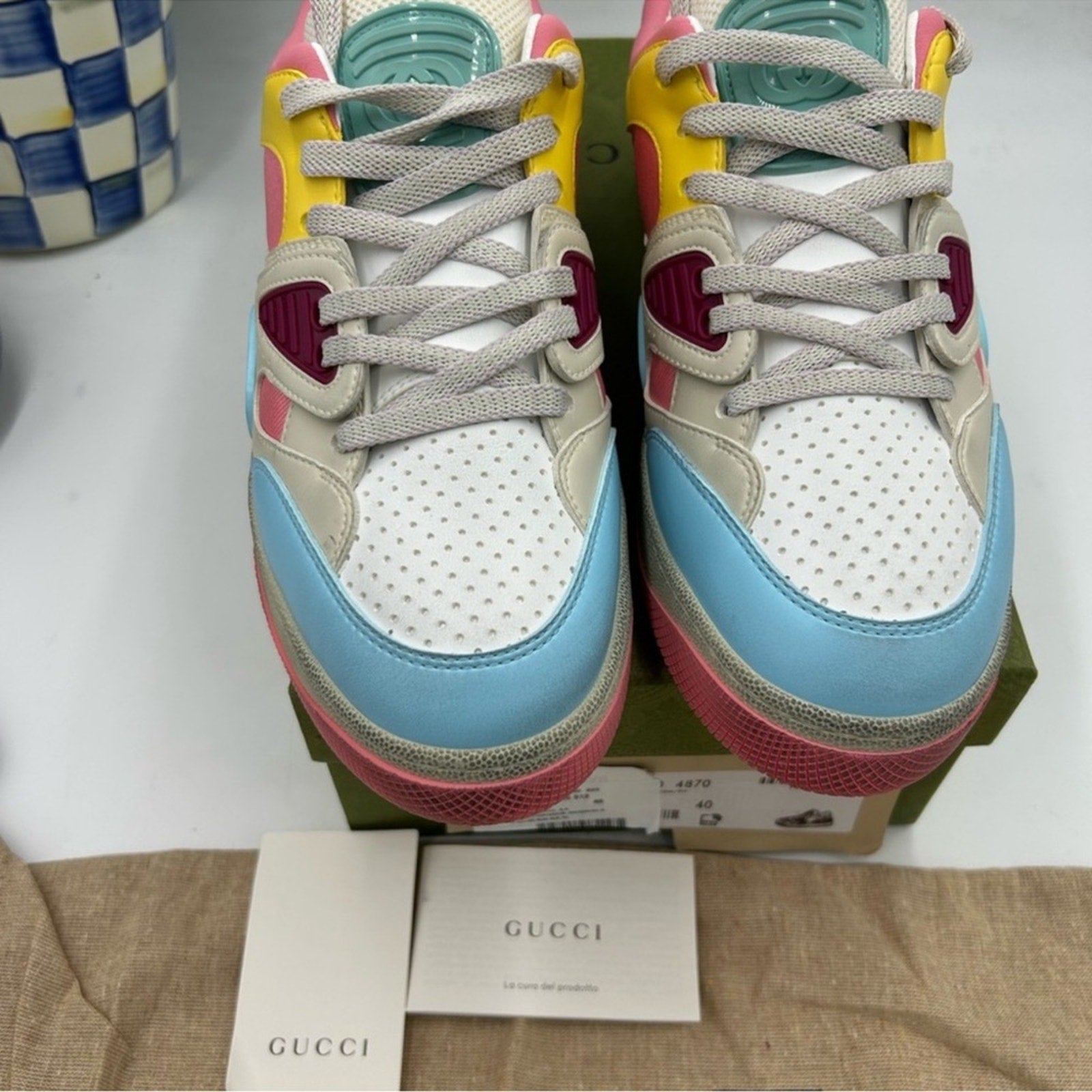 Women's Gucci basket, distressed, low top leather sneakers size 40 made in Italy