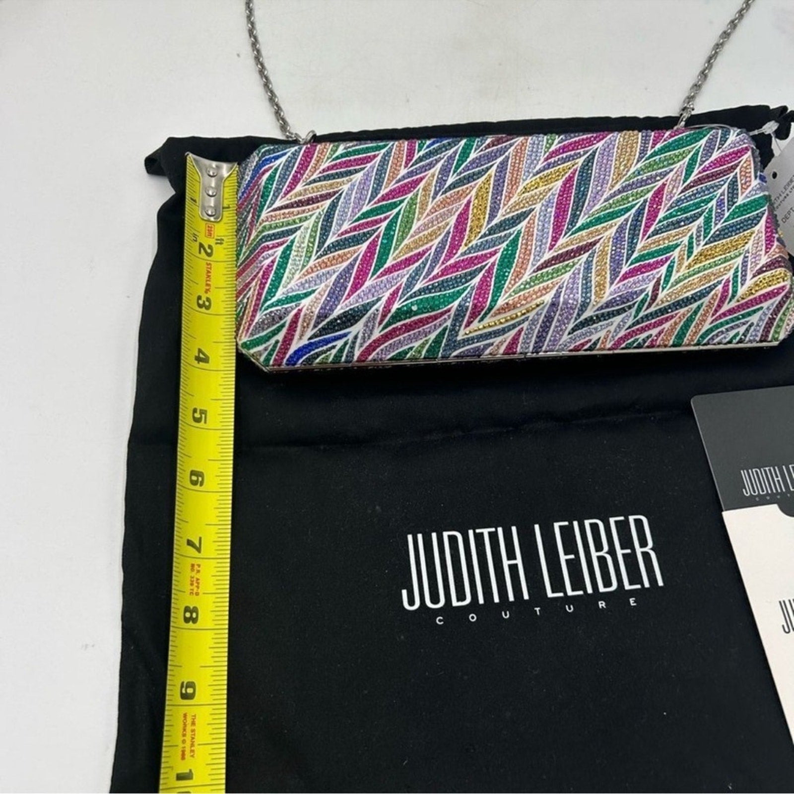 Women's Judith Lieber rectangular Beach Mural clutch bag detachable chain 
Italy