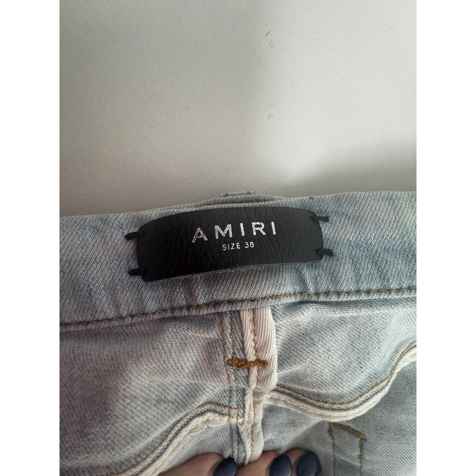 Men's Amiri MX1 Light Indigo Wash Vintage Tee Animation Patch Jeans Size 38
