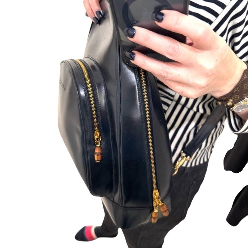 Gucci RARE deep blue sling back w/Tom Ford lines and Bamboo pulls so beautiful