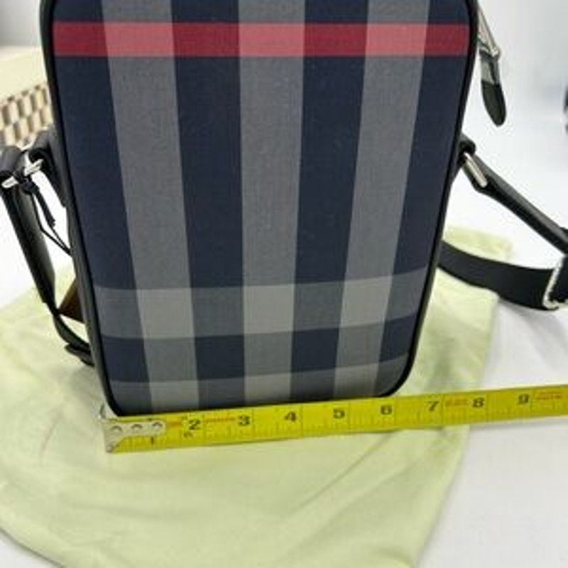Men's Burberry, paddy check messenger bag adjustable strap made in Italy