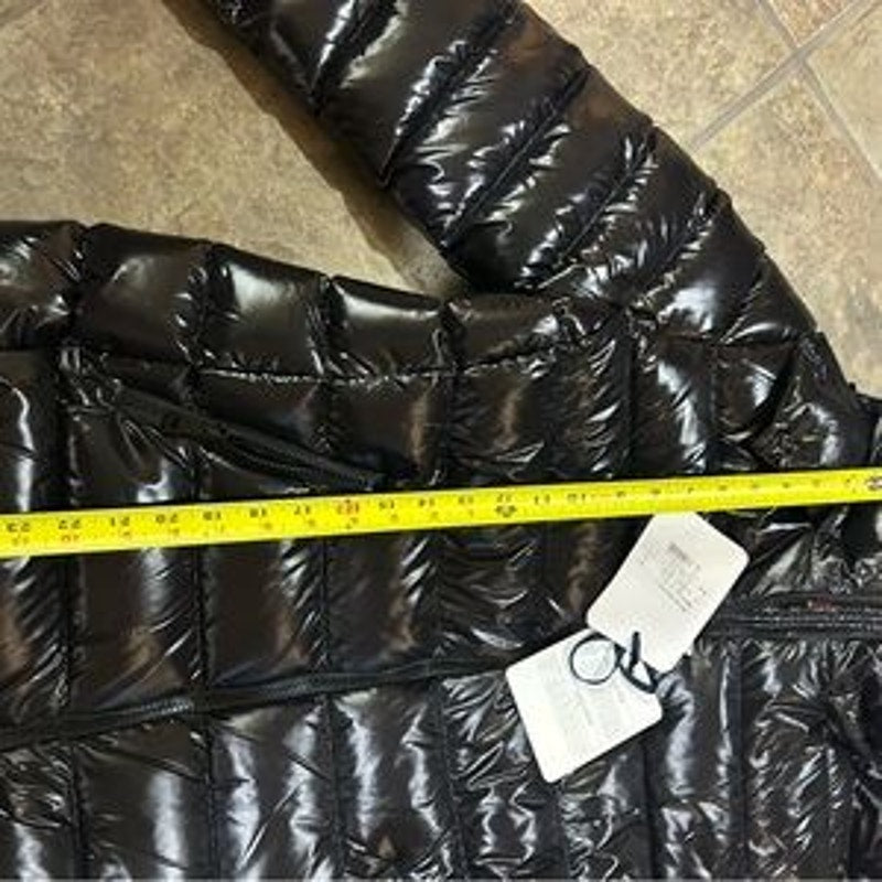 Women's Moncler Bady short down puffer jacket size 5/XL NWT