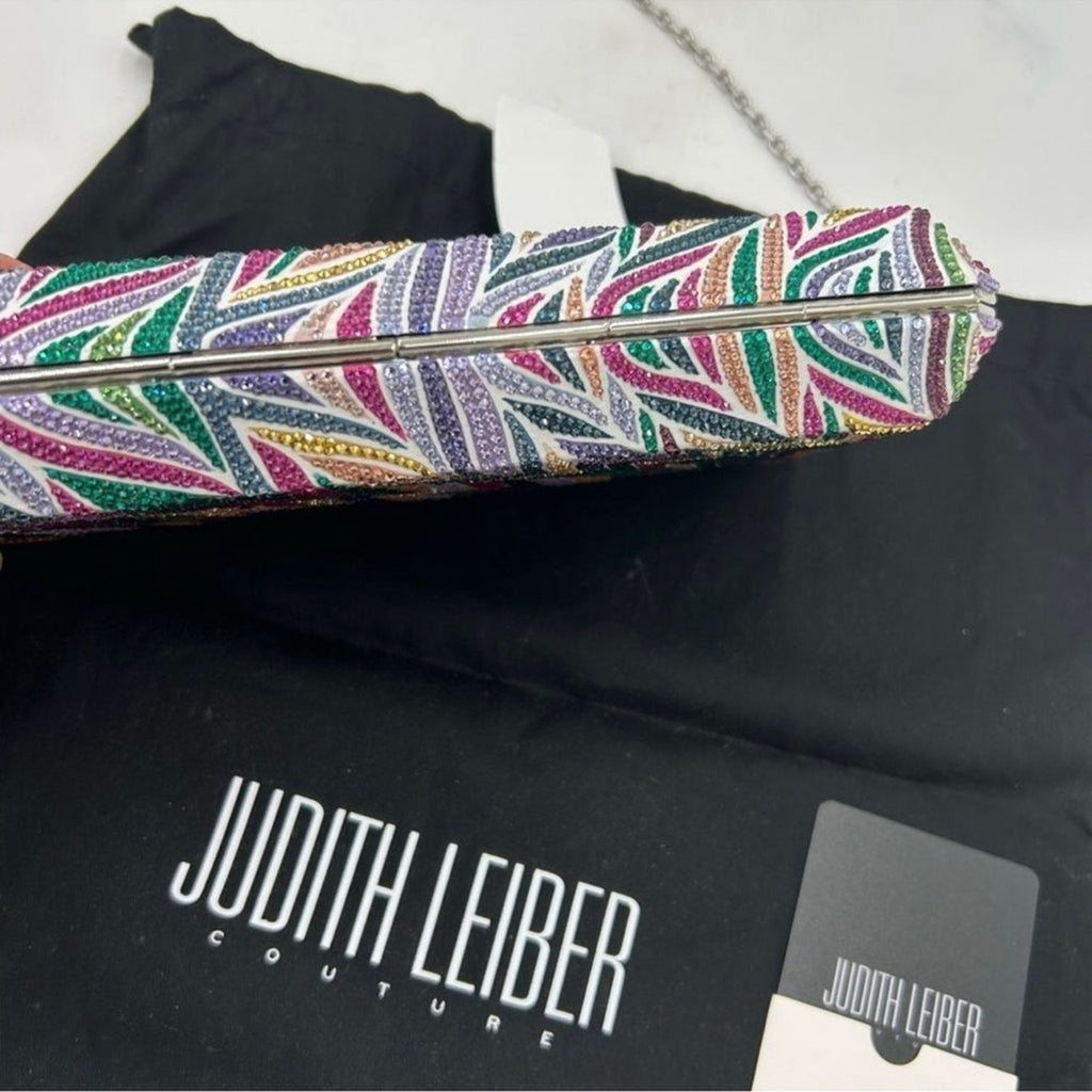 Women's Judith Lieber rectangular Beach Mural clutch bag detachable chain 
Italy
