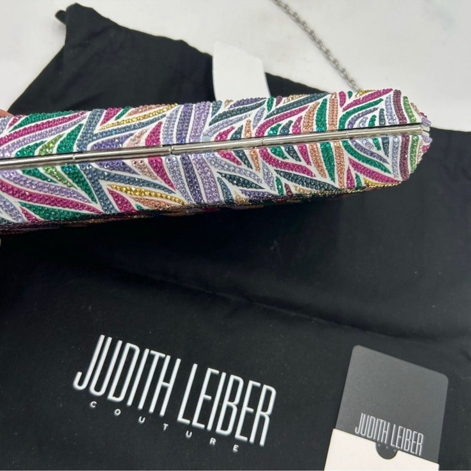 Women's Judith Lieber rectangular Beach Mural clutch bag detachable chain 
Italy