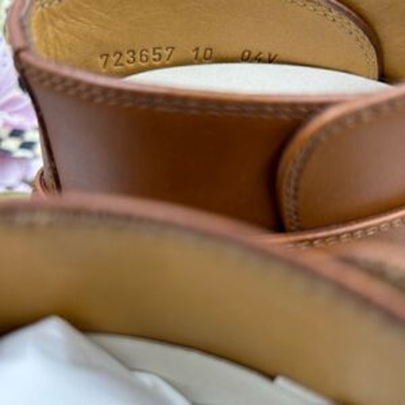 Men’s Gucci, leather ankle boots with buckle size 9 made in Italy