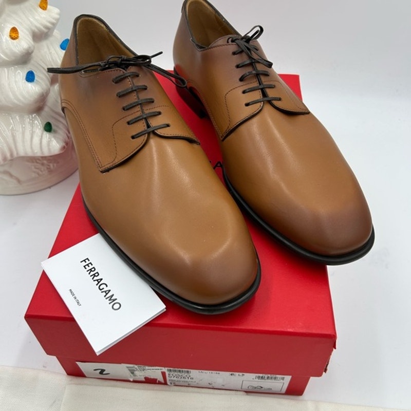 Man Salvatore, Ferragamo plain toe Derby shoes calf Leather size 12 made Italy