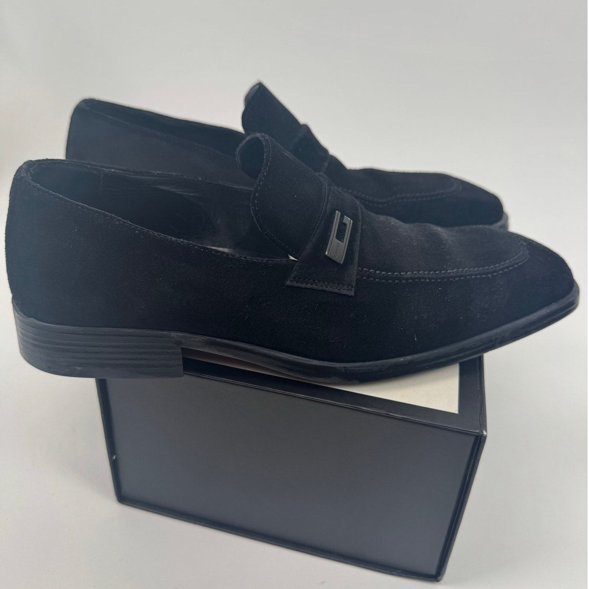 Gucci Unisex Tom Ford Black Suede Slip On Loafers Size M7.5 W9