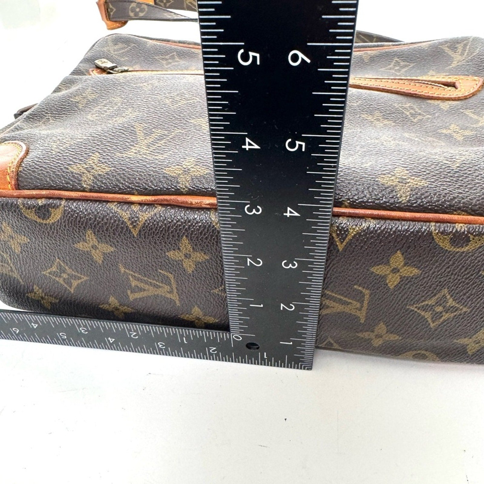 Louis Vuitton Brown Monogram Potomac top zip shoulder bag with adjustable strap