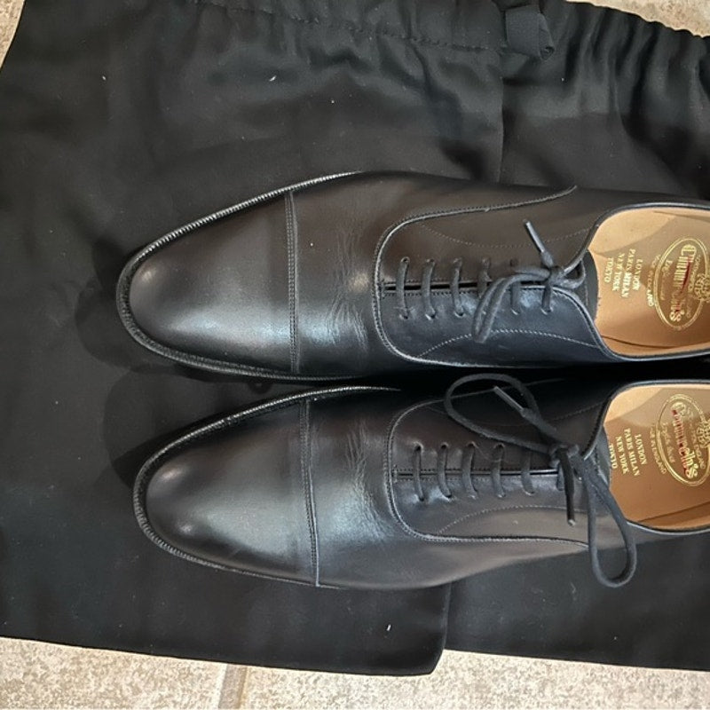 Men's Church's of England, Leather cap toe Oxford's size 10 made in England