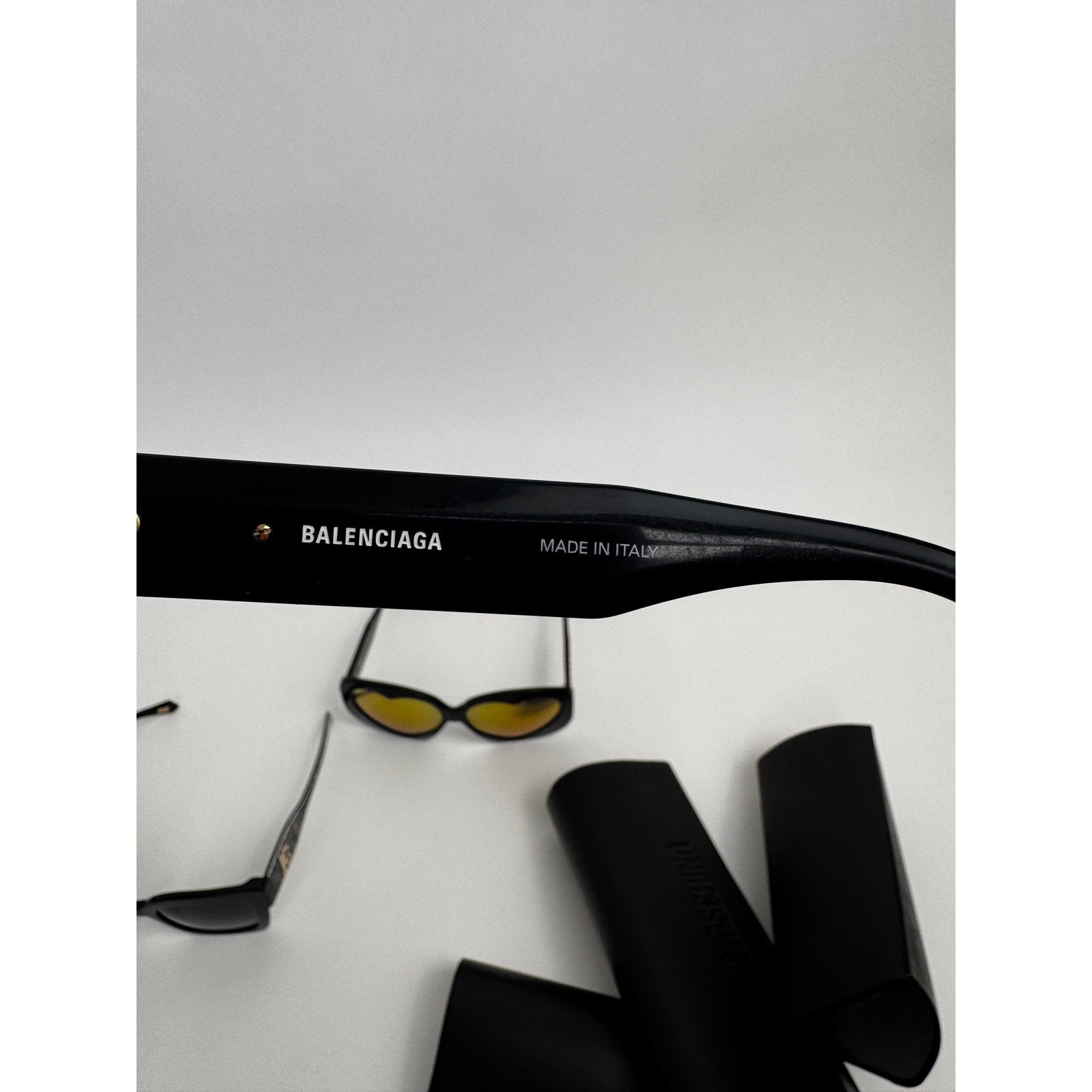 Unisex Balenciaga NWT Black BB0234S Sunglasses