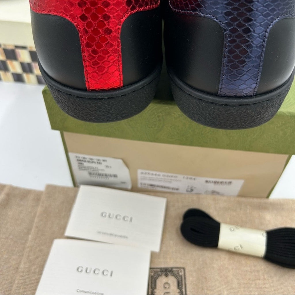 Men's Gucci ace bee embroidered sneakers size 12.5 made in Italy