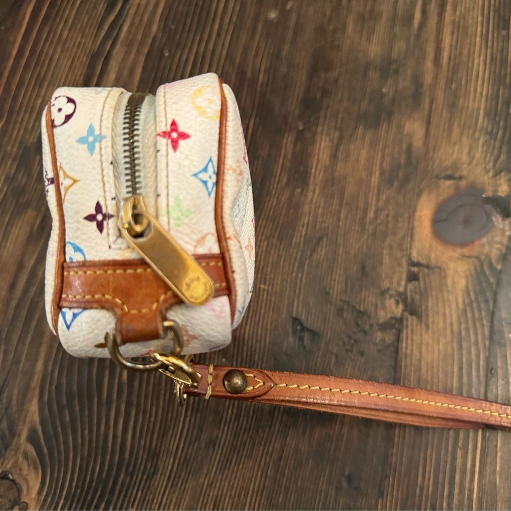 Louis Vuitton Takashi Murakami Monogram Multicolore Trousse Wapity Clutc…