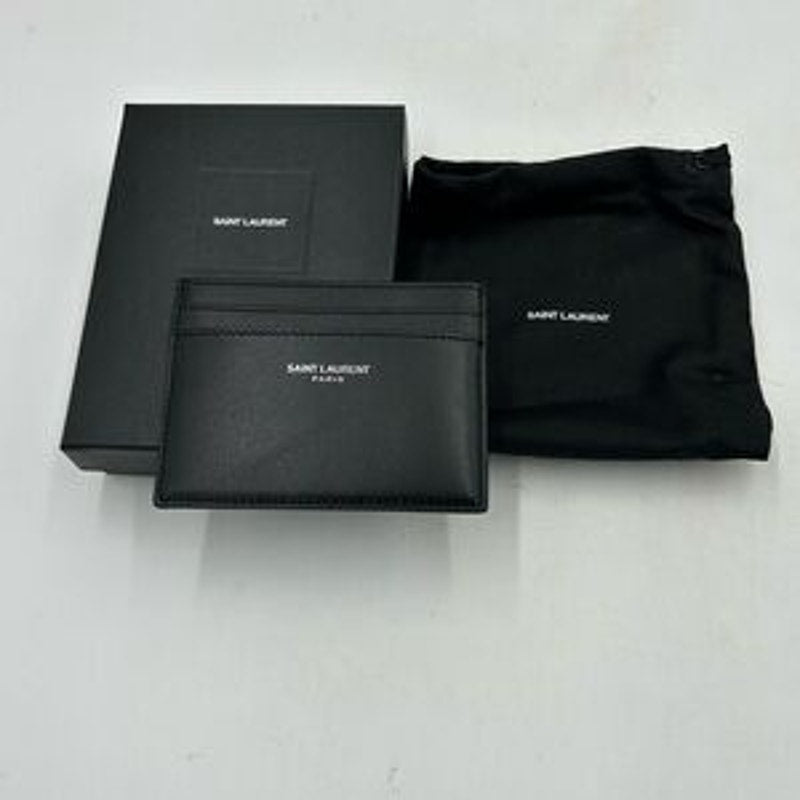 Saint Laurent Paris, credit card case in smooth black leather made in Italy
