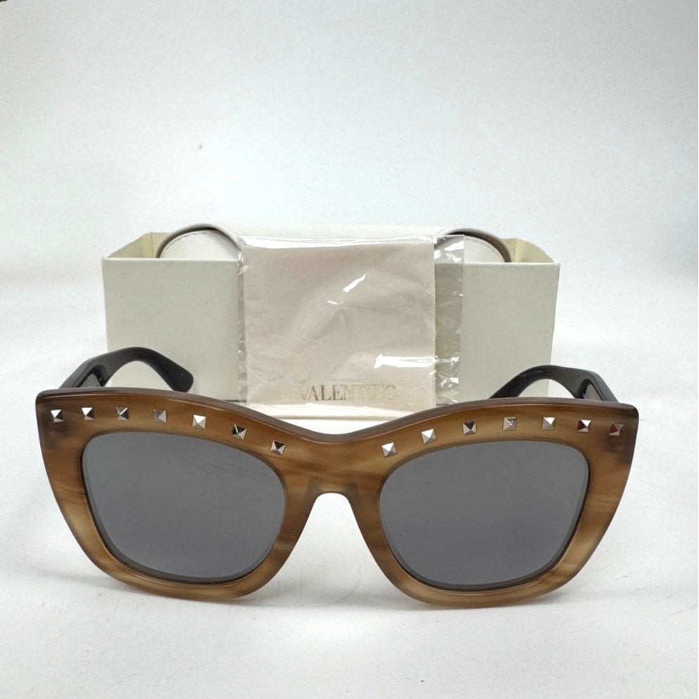 Women's Valentino NWOT Rockstud Two-Tone Cat-Eye Sunglasses