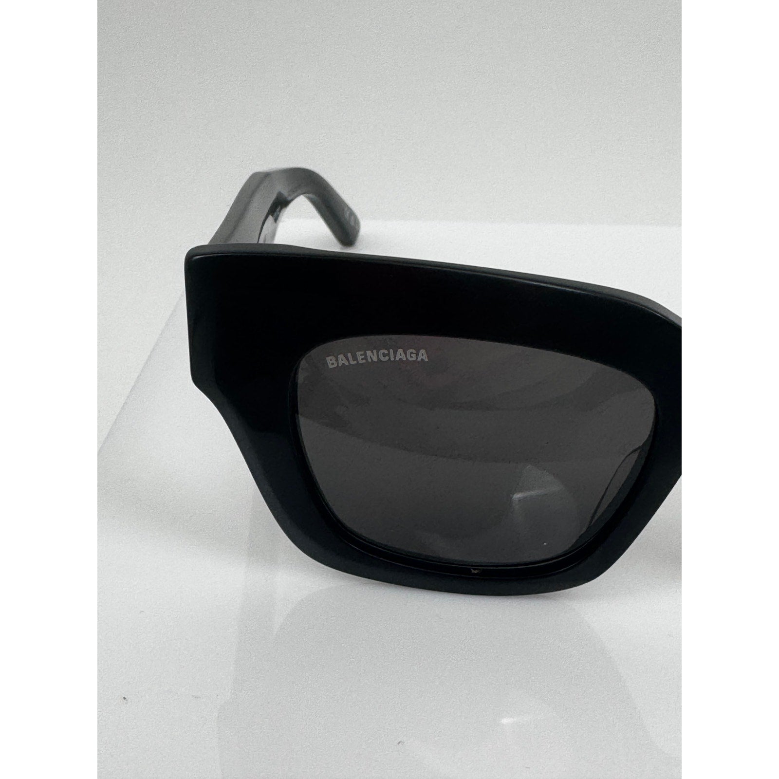 Unisex Balenciaga NWT Black BB0234S Sunglasses