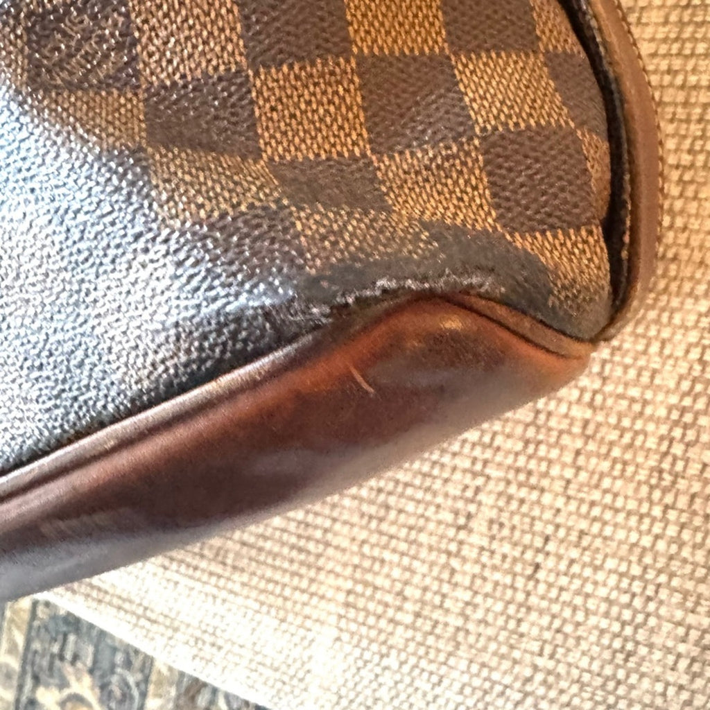 Louis Vuitton Damier Ebene tote, similar size to a Neverful..and functionality