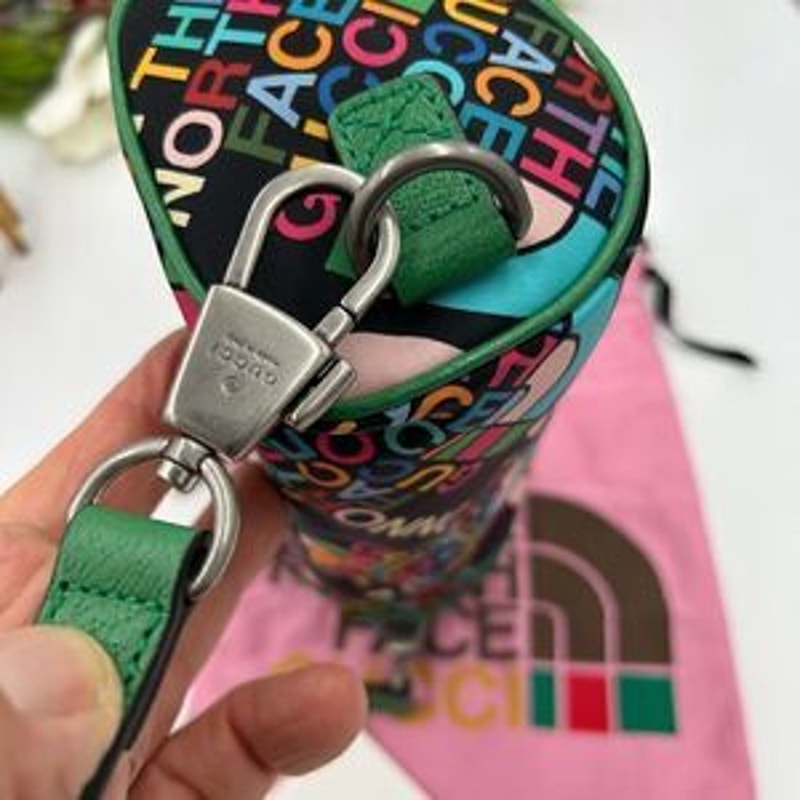 Gucci X North face shoulder bag made in Italy