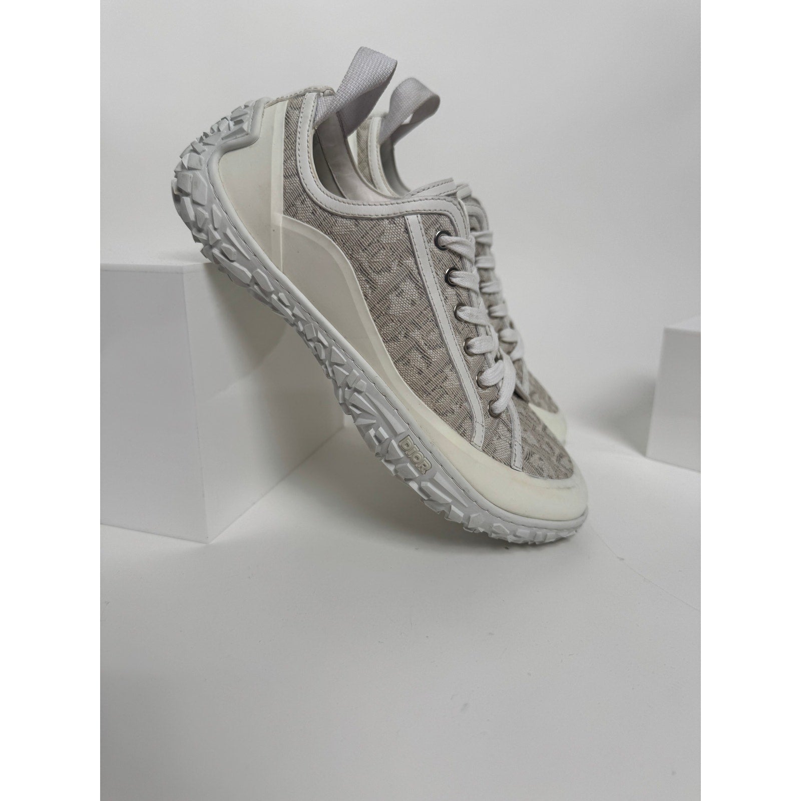 Christian Dior Men's B28 Oblique Low-Top Sneakers Size 41