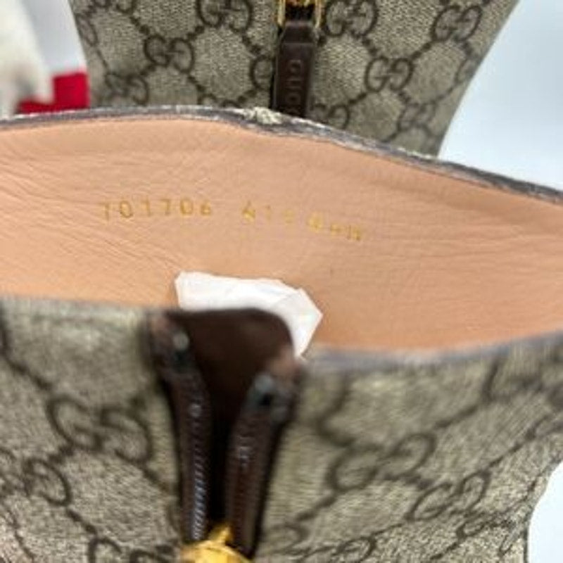 Women’s Gucci, Blondie GG Supreme, leather ankle boots size 41.5 made in Italy