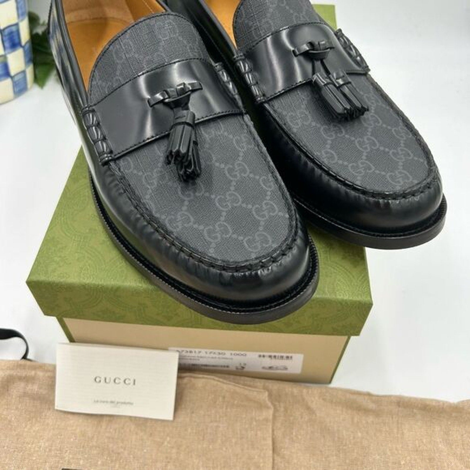 Men's Gucci, GG Supreme, tassel loafers size 13 made in Italy