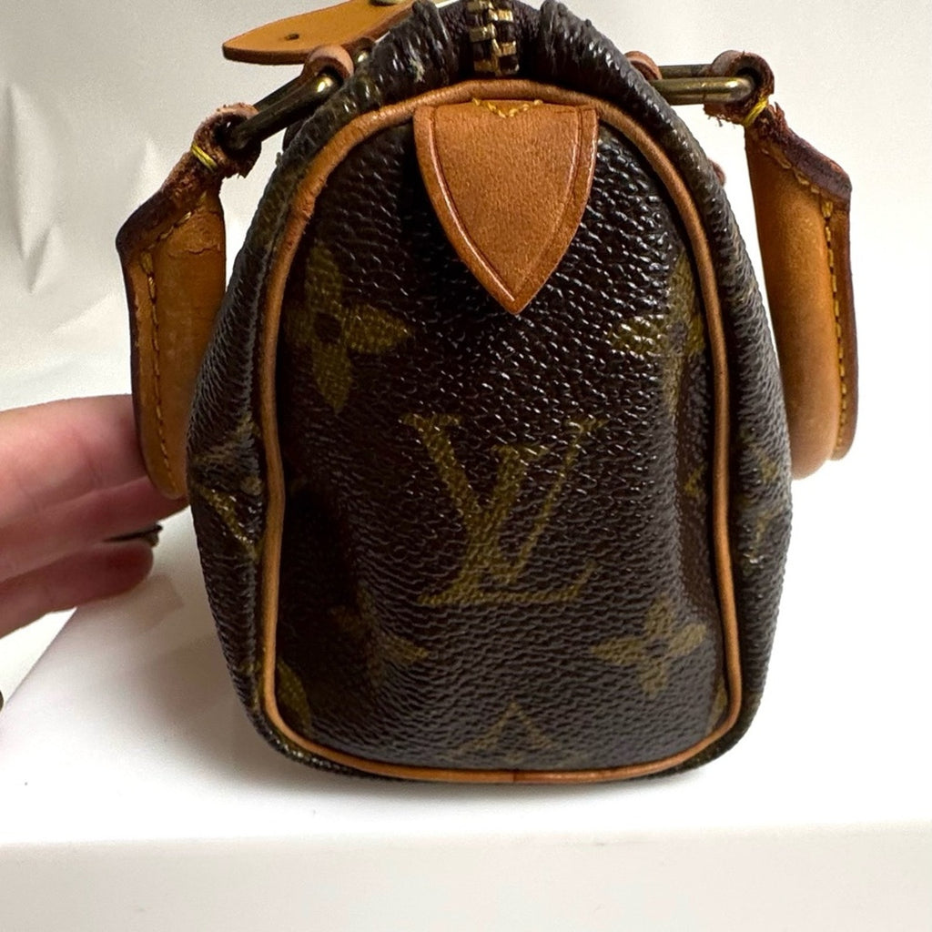 Louis Vuitton Monogram Mini Speedy HL
Replacement tab, branded rivet, Very Clean