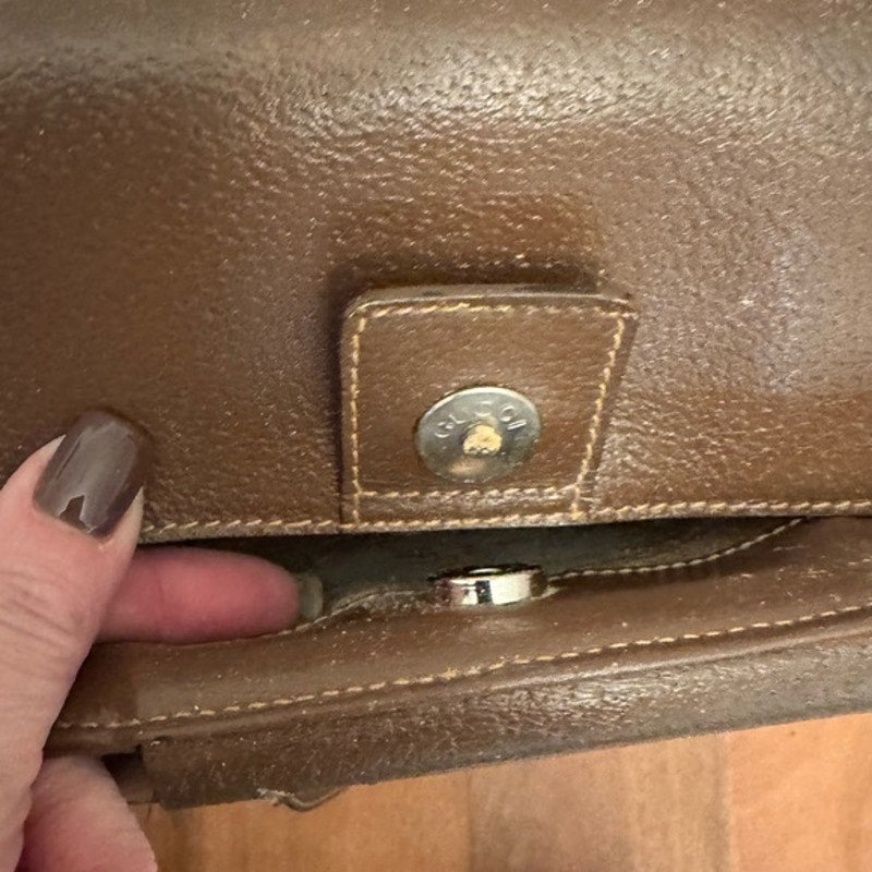 Gucci Tom Ford Brown Leather Silver circular top handle, 2 pocket snap top tote