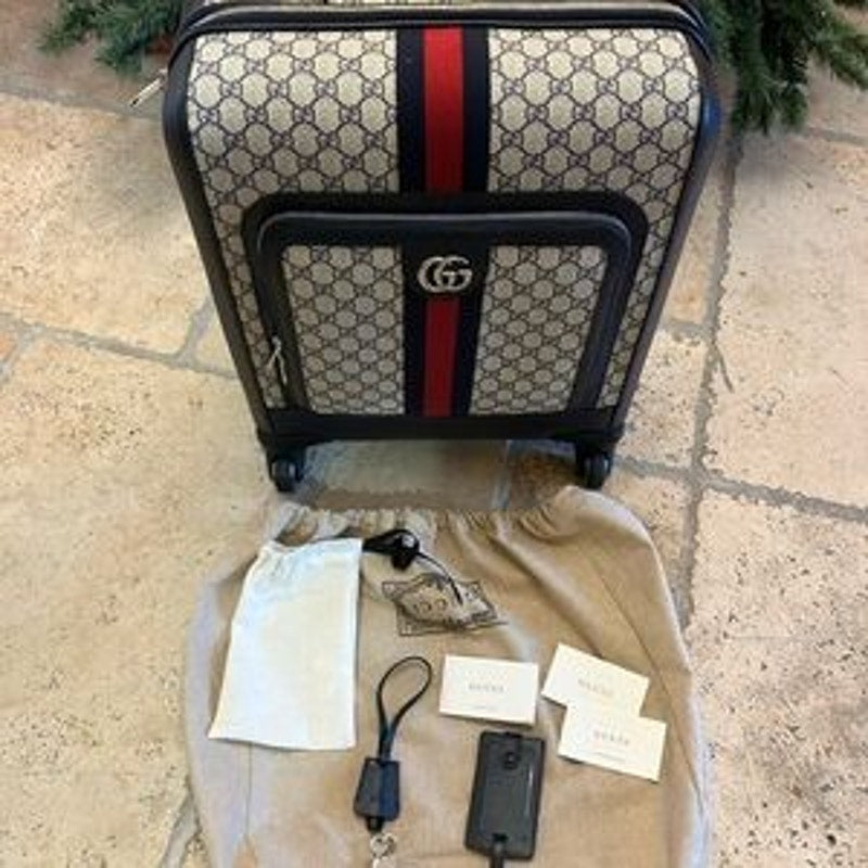 Gucci Savoy GG Supreme small cabin, carry-on suitcase made in Italy NWT