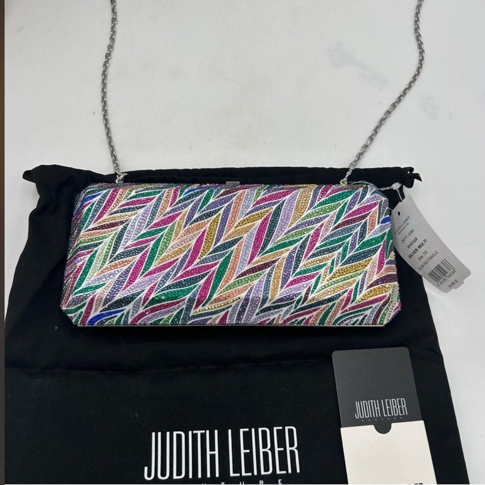 Women's Judith Lieber rectangular beach
mural clutch bag detachable chain Italy