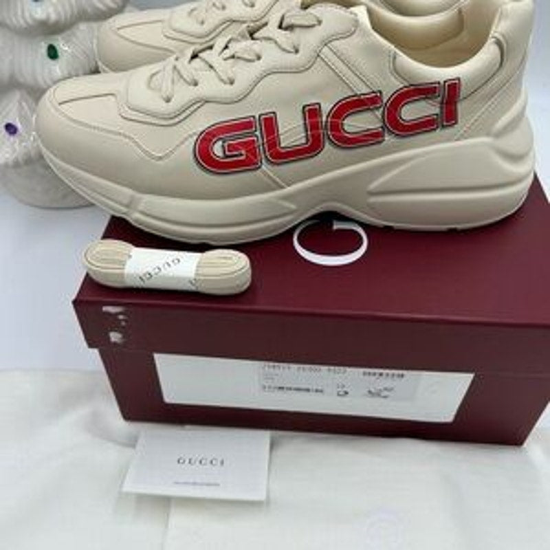 Gucci Beige Sneakers with Red Accents size 10 made in Italy