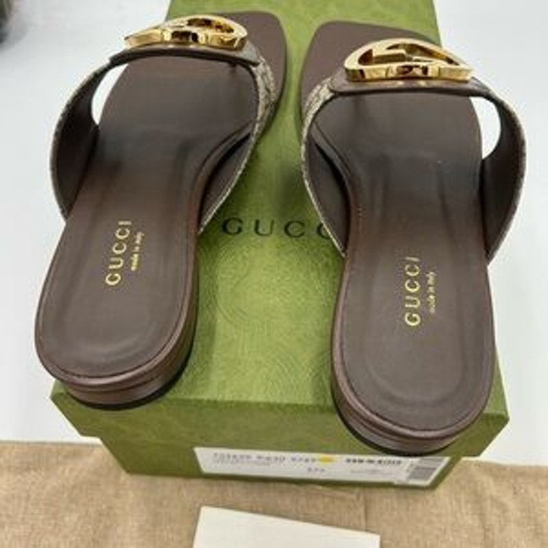 Women's Gucci, Blondie, thong sandals, GG Supreme size 37.5 made in Italy