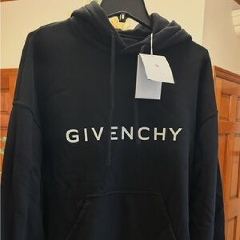 Givenchy men's cotton fleece hoodie size medium NWT